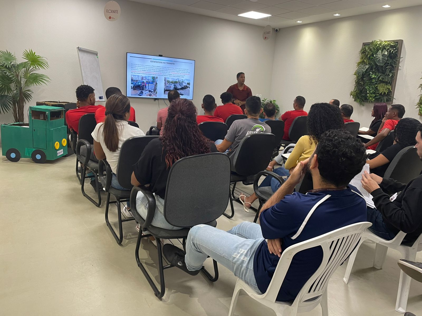 Palestra sobre Prevenção de Acidentes-SIPAT